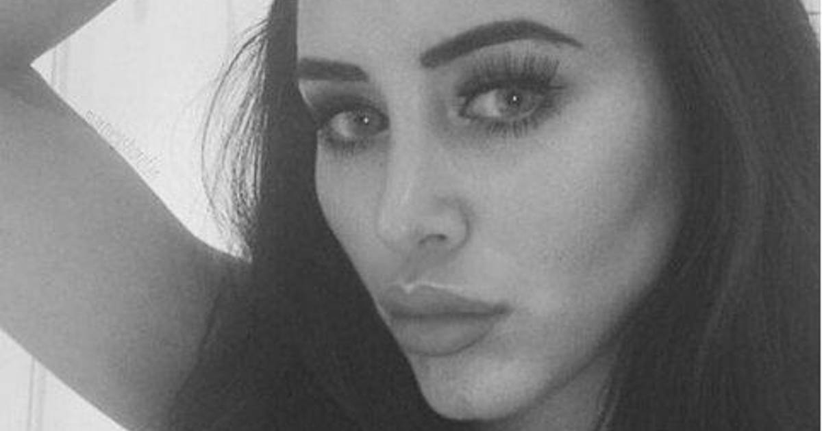 Image 26 From Marnie Simpson S Sexiest Selfies Will Get You Hot Under The Collar Mtv Australia