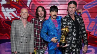 2022 VMAs | Moon Person Gallery Red Hot Chili Peppers | 1920x1080
