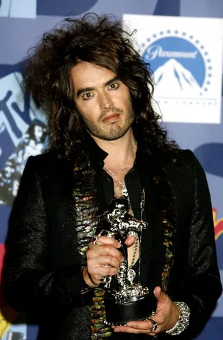 Russell Brand took bed head to new heights at the 2008 VMAs.