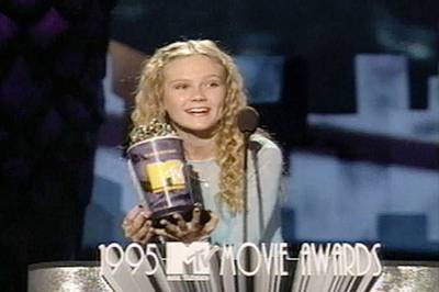 Movie & TV Awards 1995 | Most Memorable Moments Gallery | Kirsten Dunst | 548x365