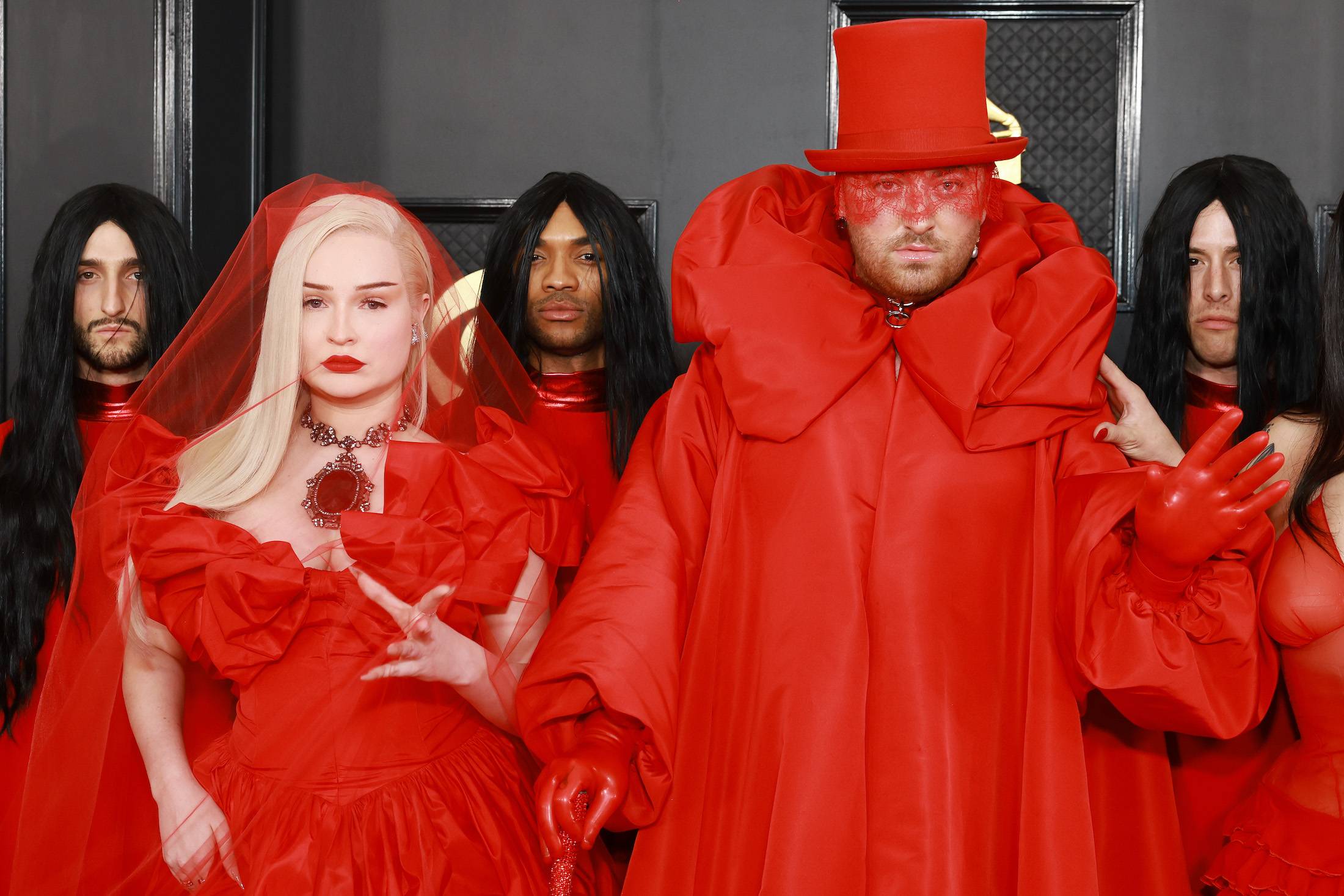 Kim Petras and Sam Smith at the 2023 Grammys Red Carpet.