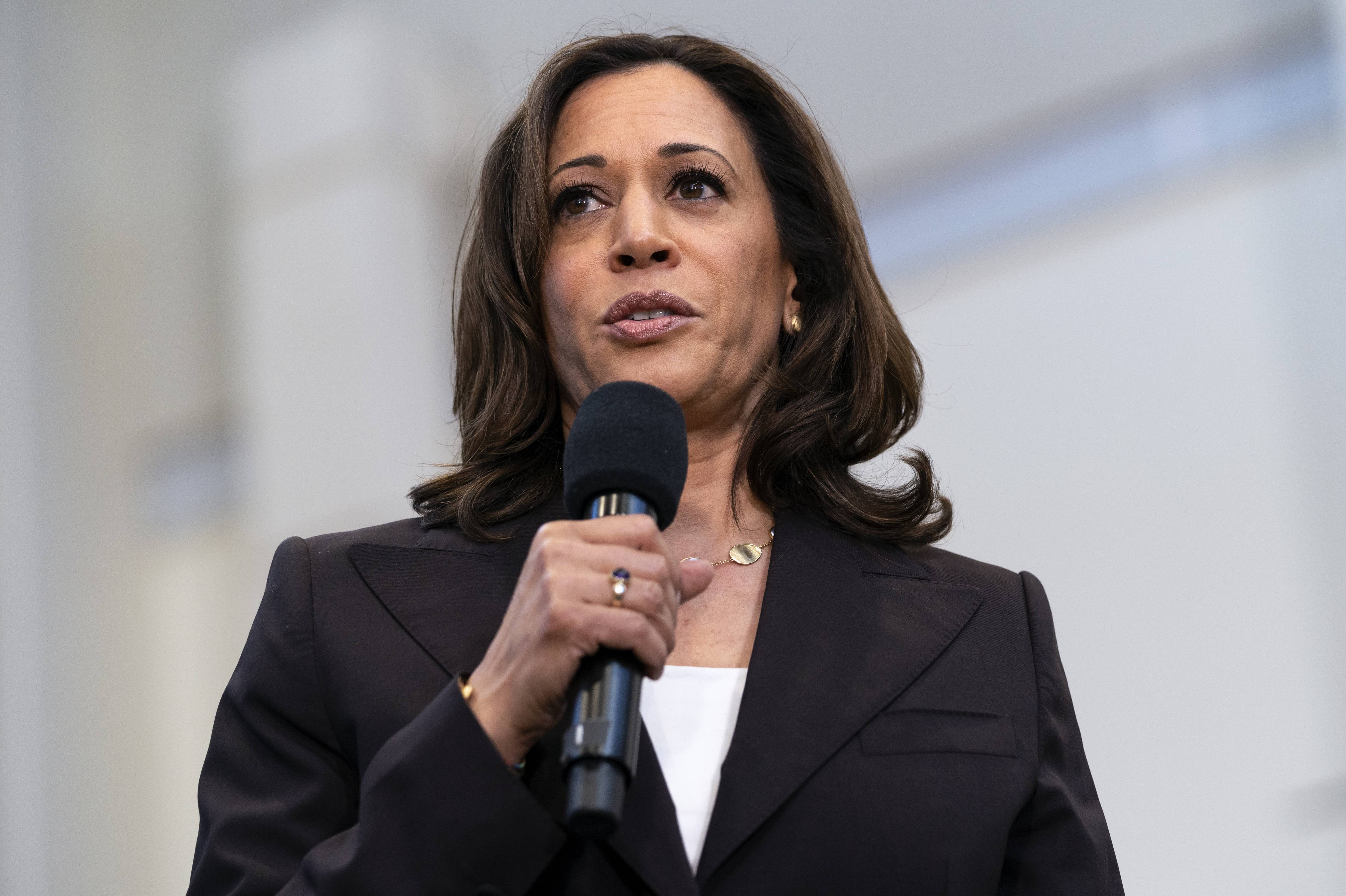 Here's Kamala Harris's Plan To Protect Roe V. Wade From Anti-Choice ...