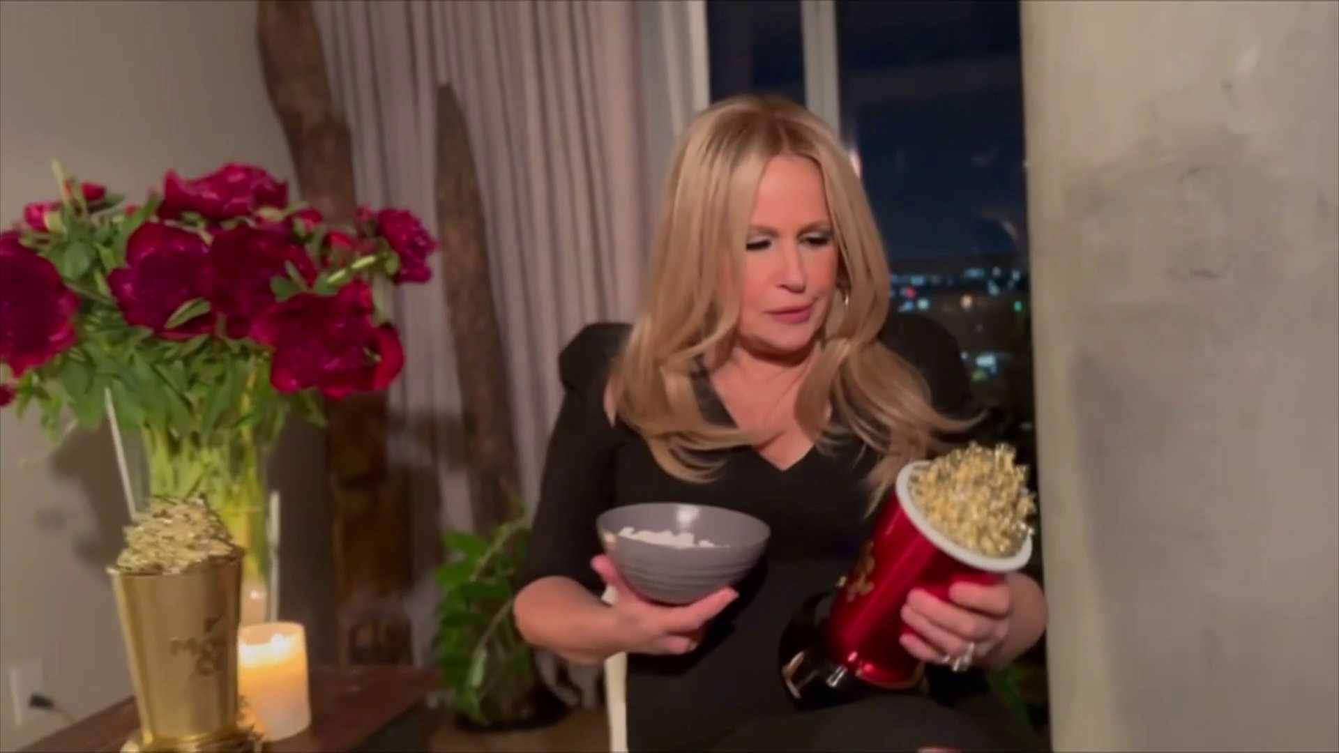 Jennifer Coolidge accepts the Golden Popcorn for Most Frightened Performance at the MTV Movie & TV Awards 2023.