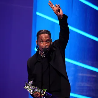 2021 VMAs | Moon Person Gallery Travis Scott | 1080x1080