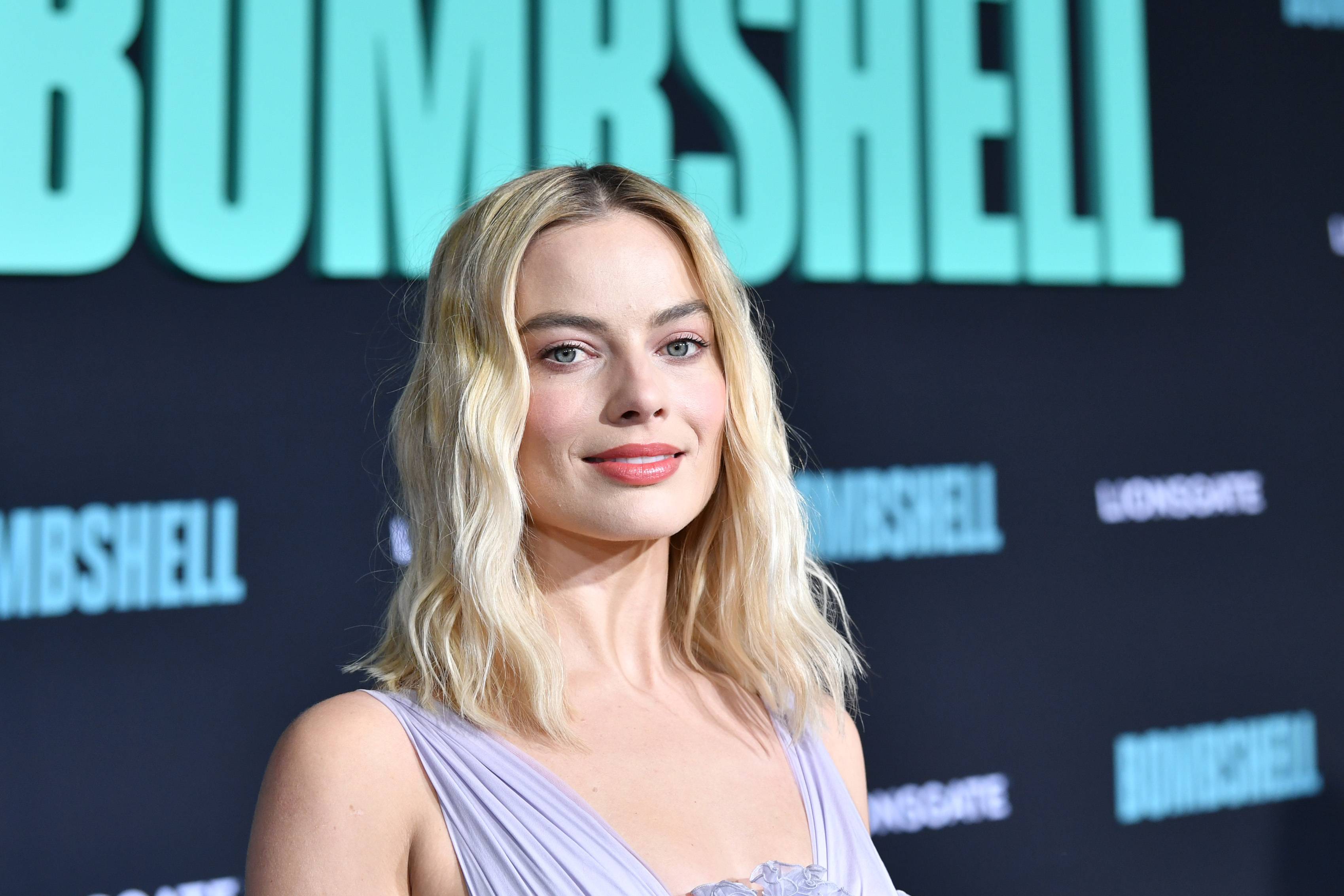 Margot Robbie Wanted 'Women Being Friends' On Screen With 'Birds Of Prey', News