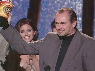 Movie & TV Awards 1997 | Best Movie Winner Scream | 640x480