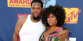 DJ Fatman Scoop and his beau Shonda of 'Man and Wife' take a moment for the cameras at the 2008 MTV Video Music Awards.