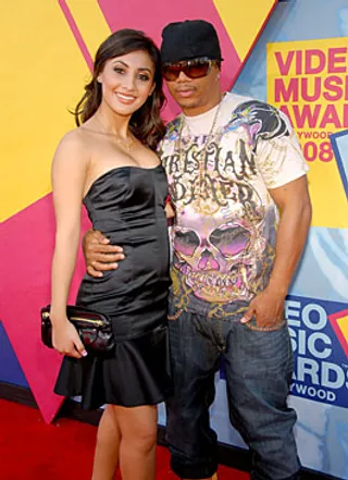 'America's Best Dance Crew' judge Shane Sparks shows off his red carpet swagger at the 2008 MTV Video Music Awards.