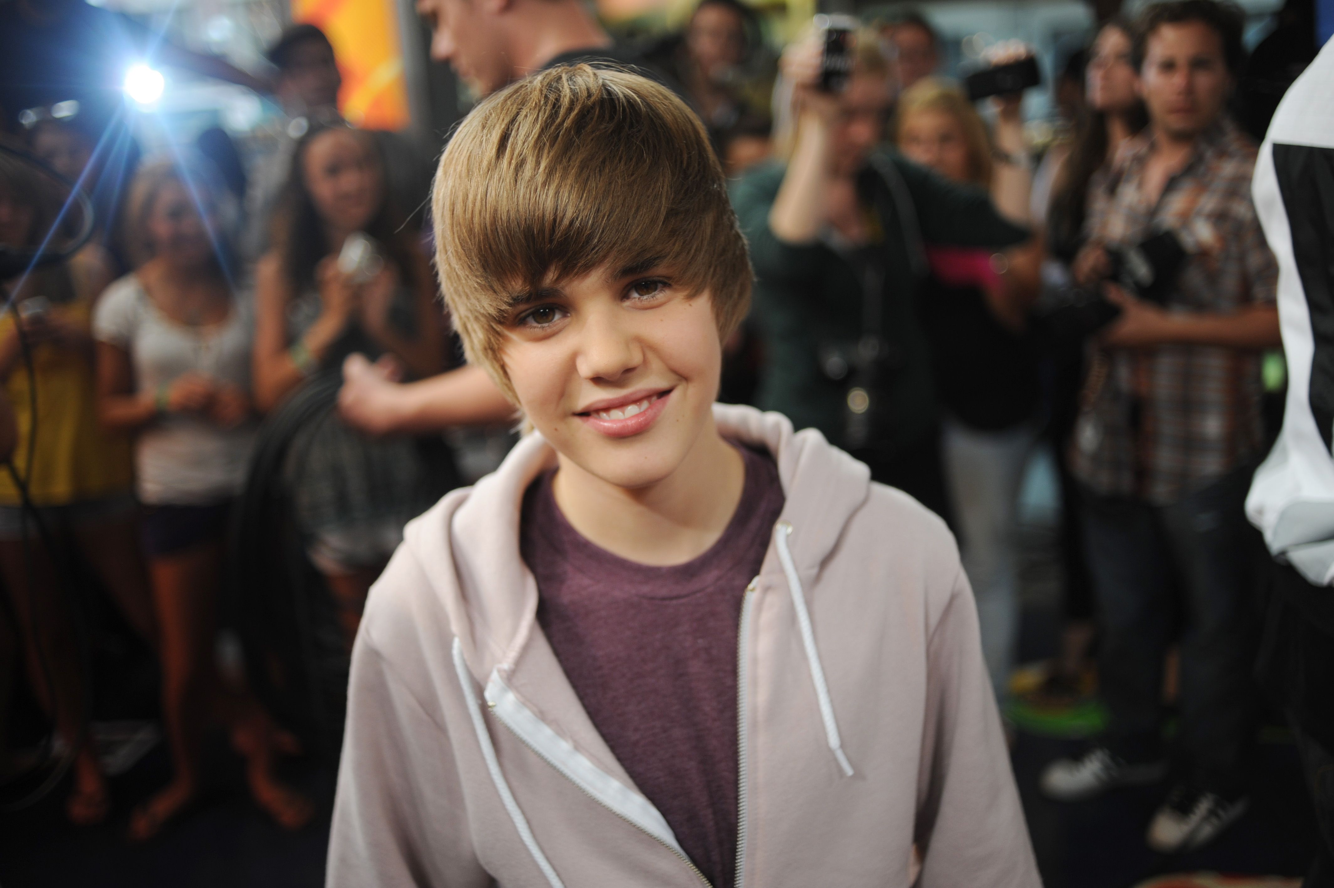 10 Years Of Justin Bieber: Fans Reflect On How Beliebing Changed Their ...