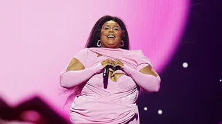 2022 VMAs | Showstopping Performance Lizzo | 1920x1080