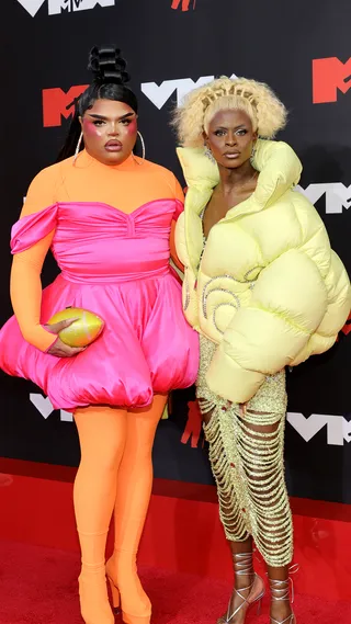 MTV Video Music Awards 2021 | The Best of the VMAs 2021 Red Carpet | Kandy Muse and Symone | 1080x1920