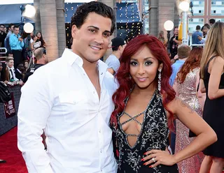 'Jersey Shore' it-couple Jionni Lavalle and Nicole "Snooki" Polizzi look more glam than guido while posing on the 2013 MTV Video Music Awards red carpet.
