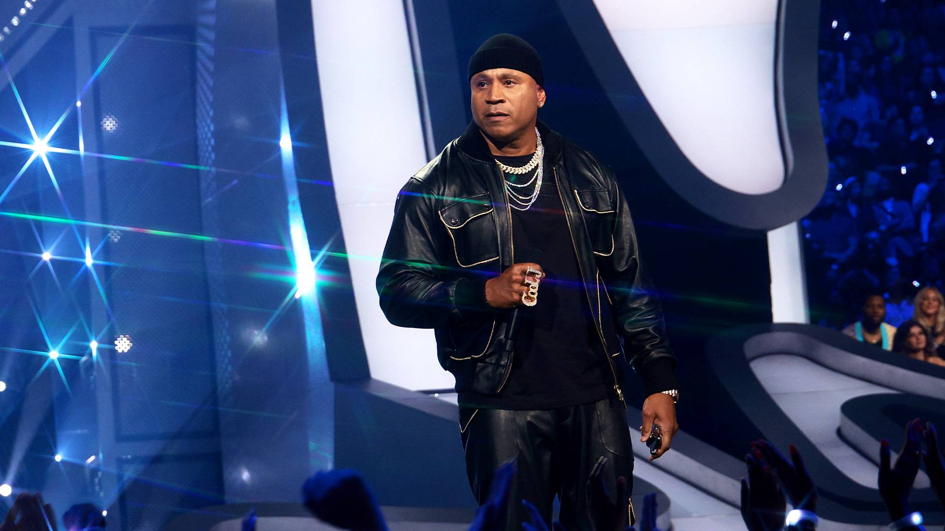 Emcee LL Cool J Image 2 from VMAS Host Rewind Photo Gallery VMA