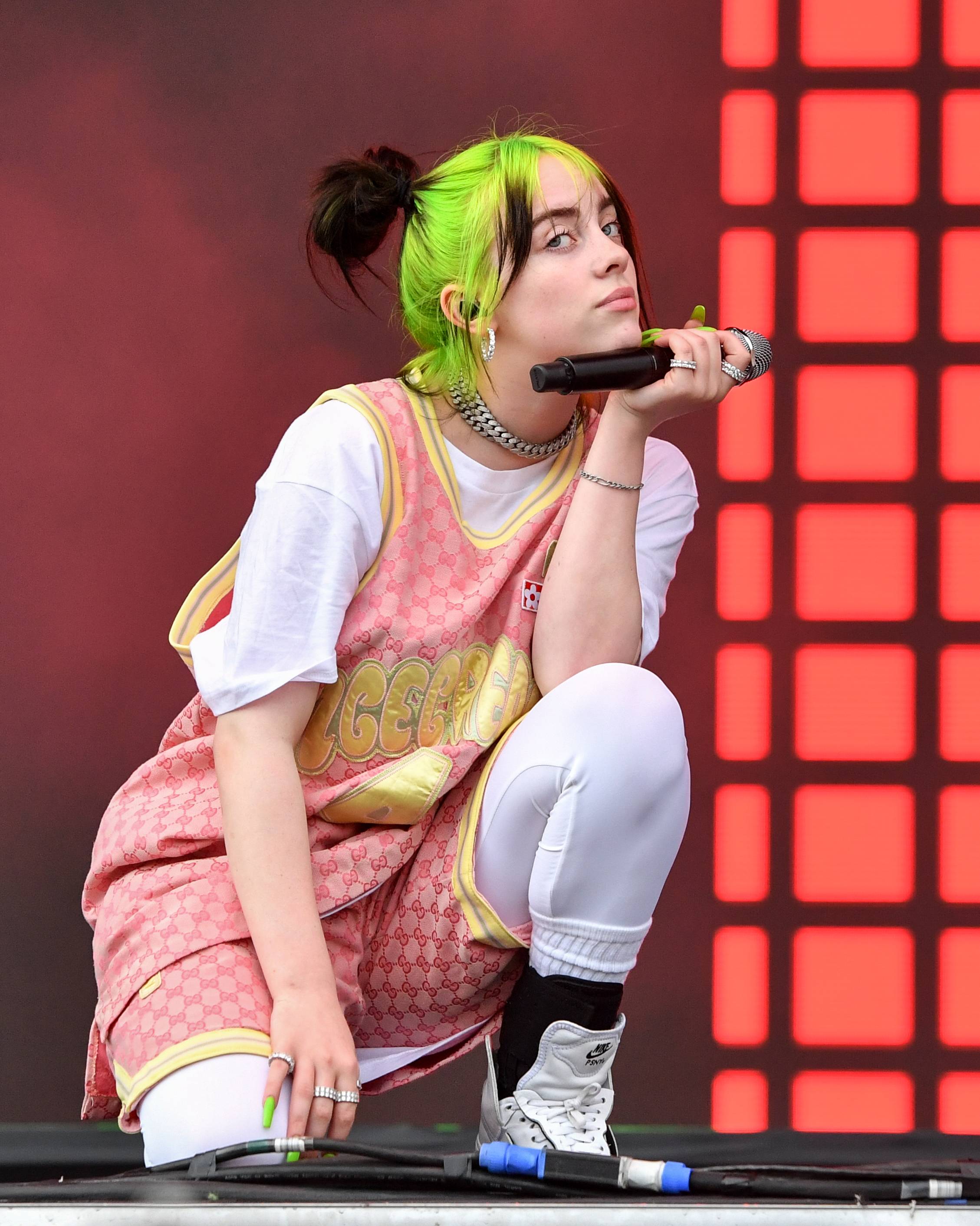 Billie Eilish Has A Mullet, And She's 'Growing That Shit Out' | News | MTV