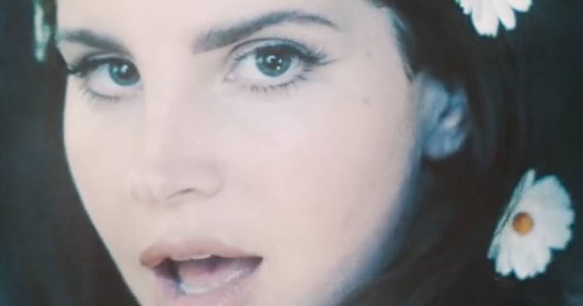 Happy birthday to our queen, Lana Del Rey (Video Clip) VMA