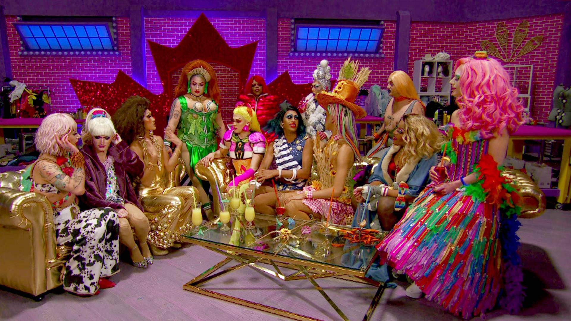 Canada's Drag Race - Season 1, Ep. 1 - Eh-laganza Eh-xtravaganza - Full ...