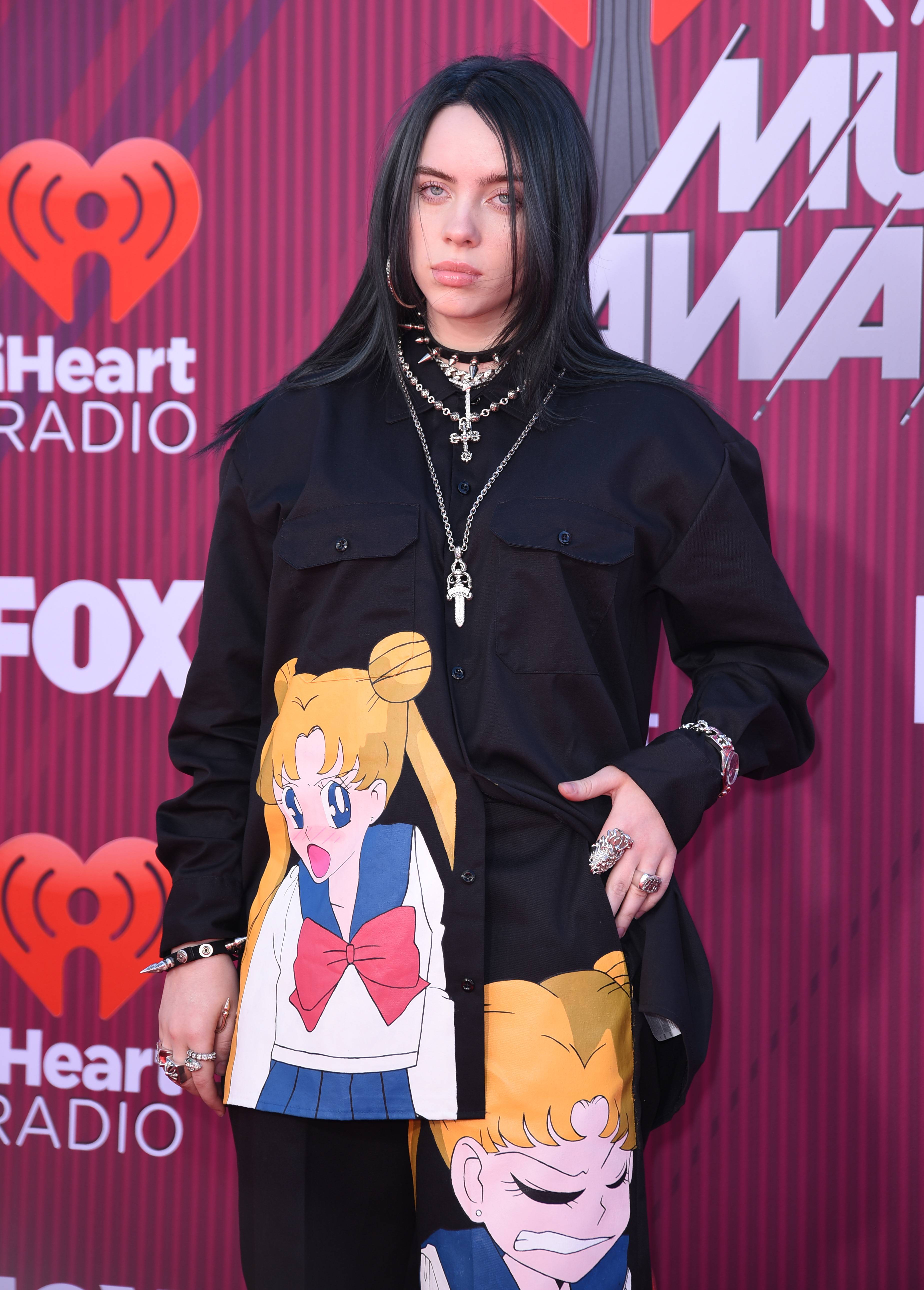 Billie Eilish Got Extremely Candid About Feeling 'Hopeless' Dealing