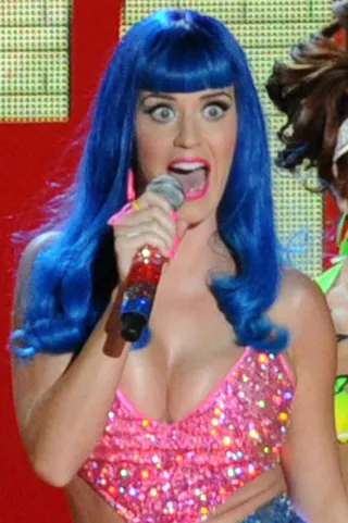 /content/ontv/movieawards/2010/photo/flipbook/10-show-highlights/katy-perry-pg199912.jpg