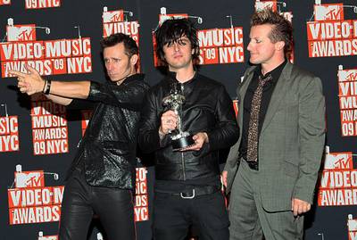 Ever the punk rockers, Green Day mix a little Moonman-silver in with their award-show ensemble at the 2009 Video Music Awards.