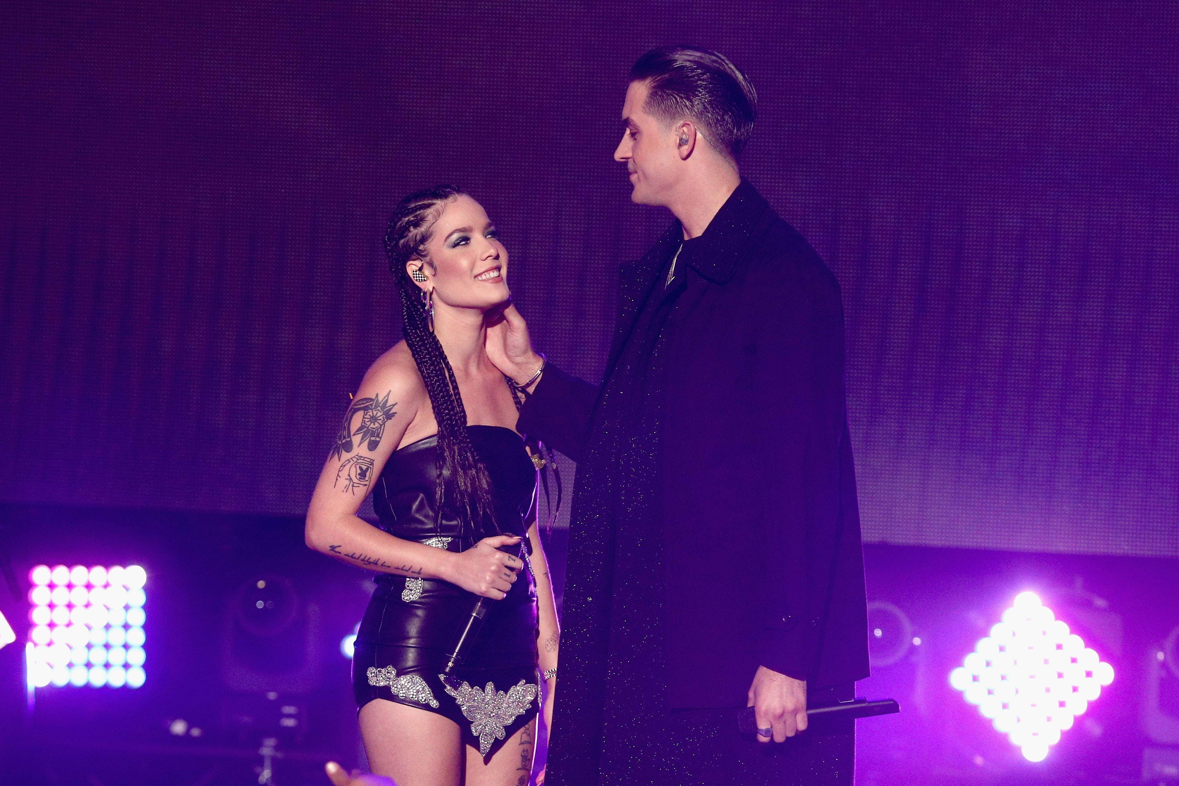 halsey-and-g-eazy-rang-in-the-new-year-with-an-epic-smooch-onstage