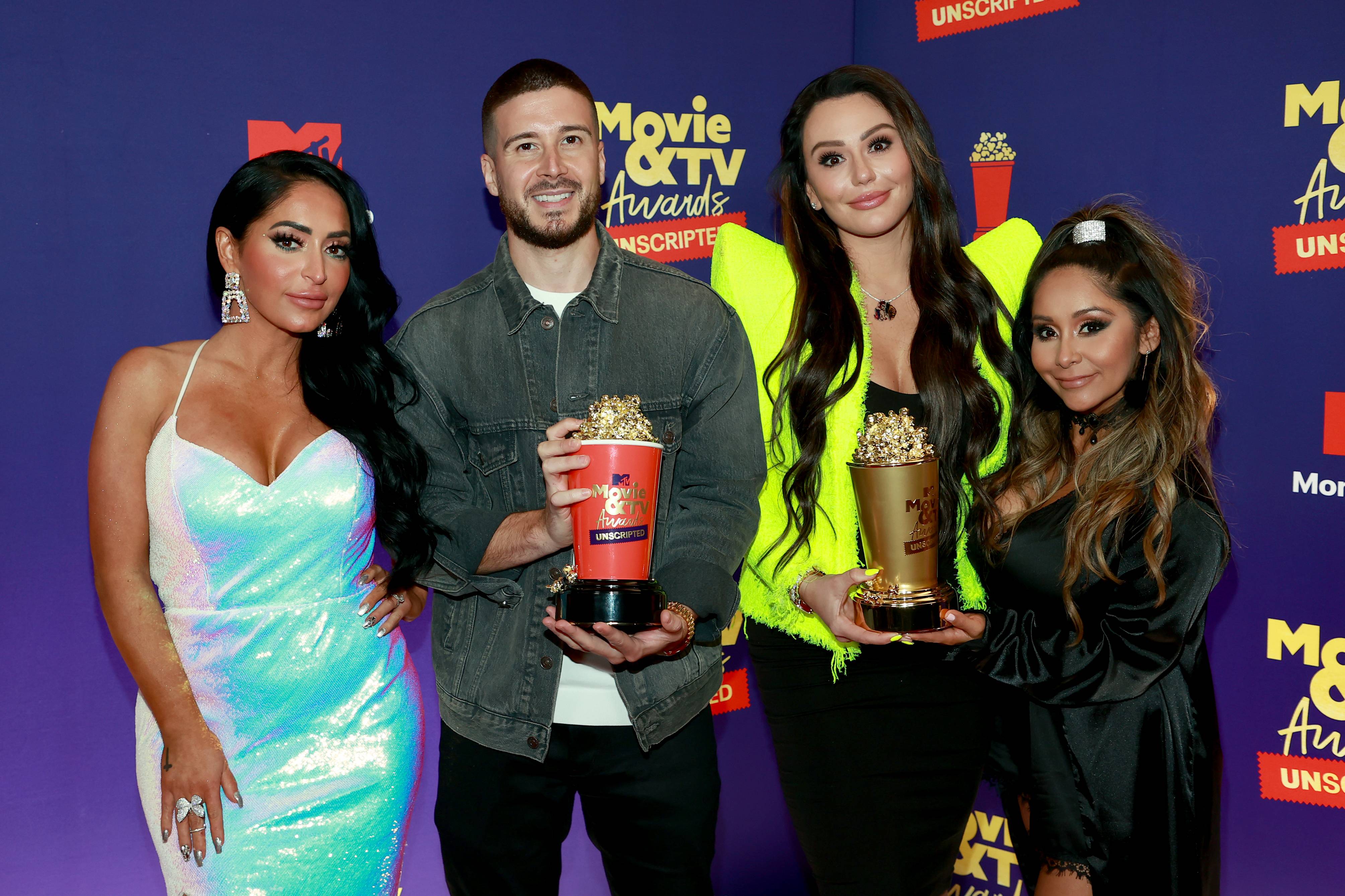 Jersey Shore Cast Celebrates Show's 10th Anniversary