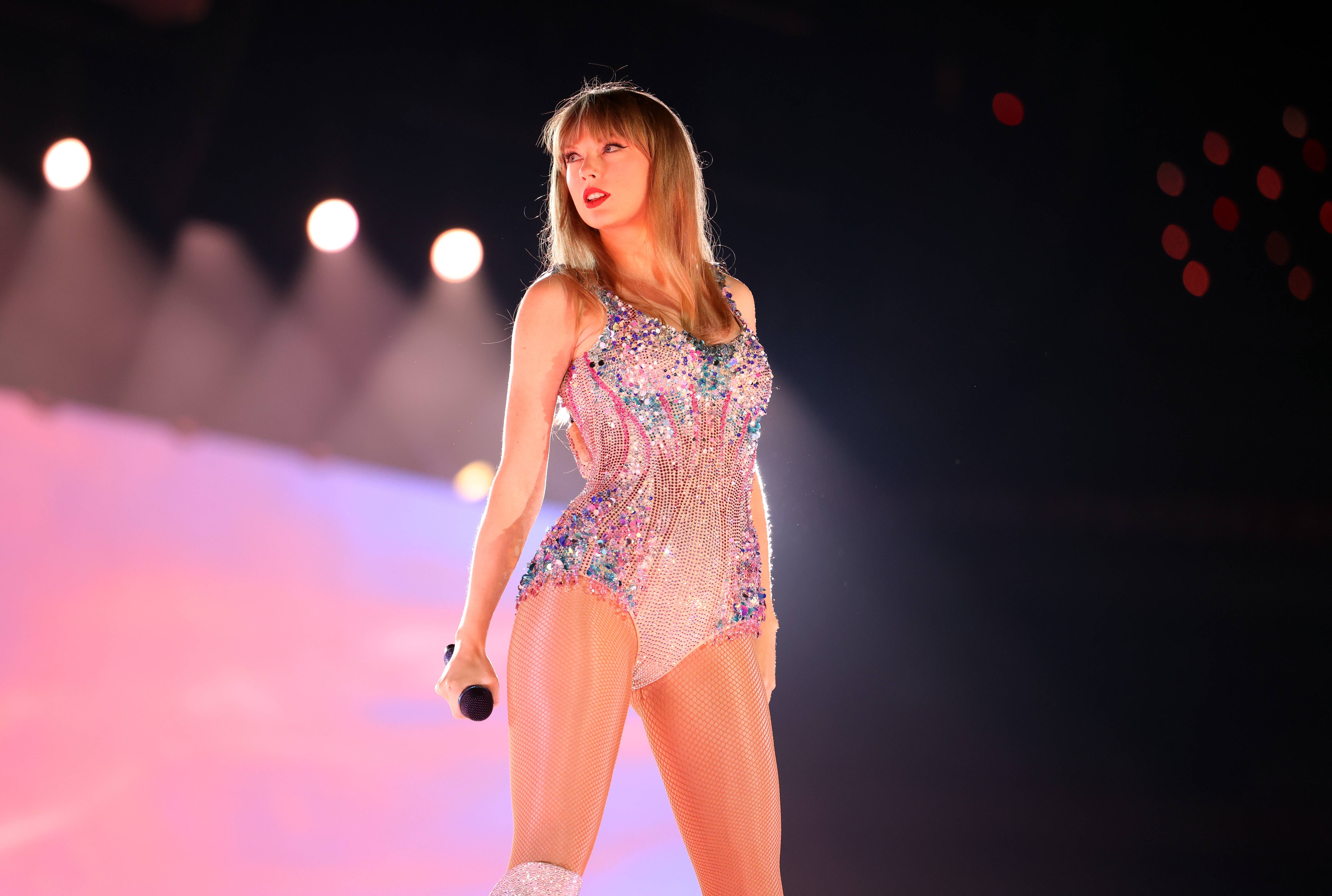 taylor swift tour of nyc