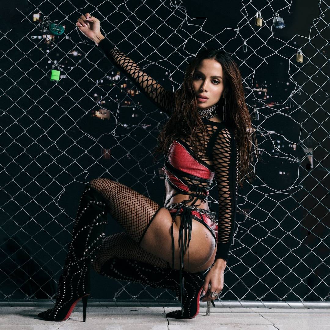 Anitta performer headshot