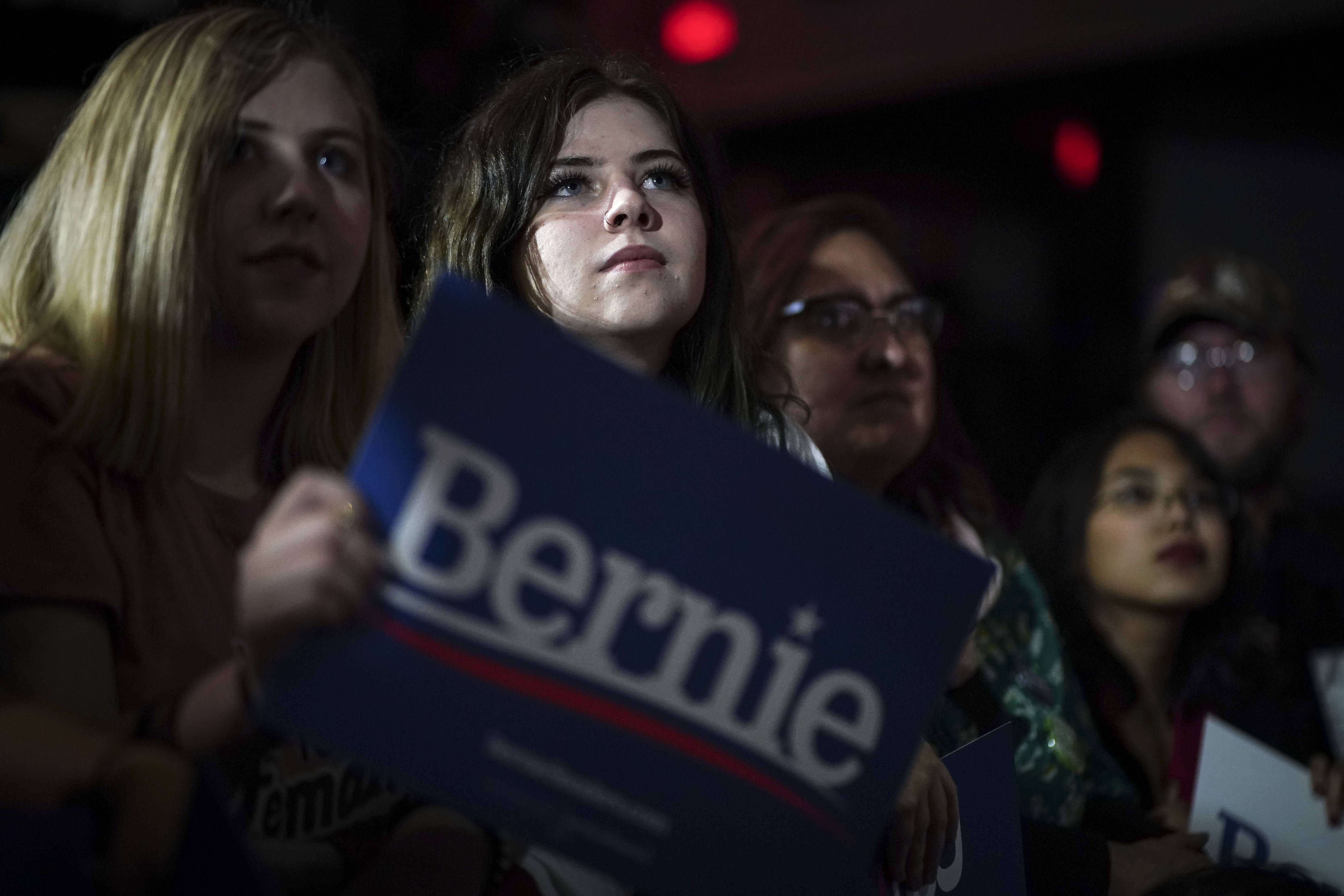 Bernie Sanders Wins Nevada Caucus 65 Percent Of Young Vote News Mtv 