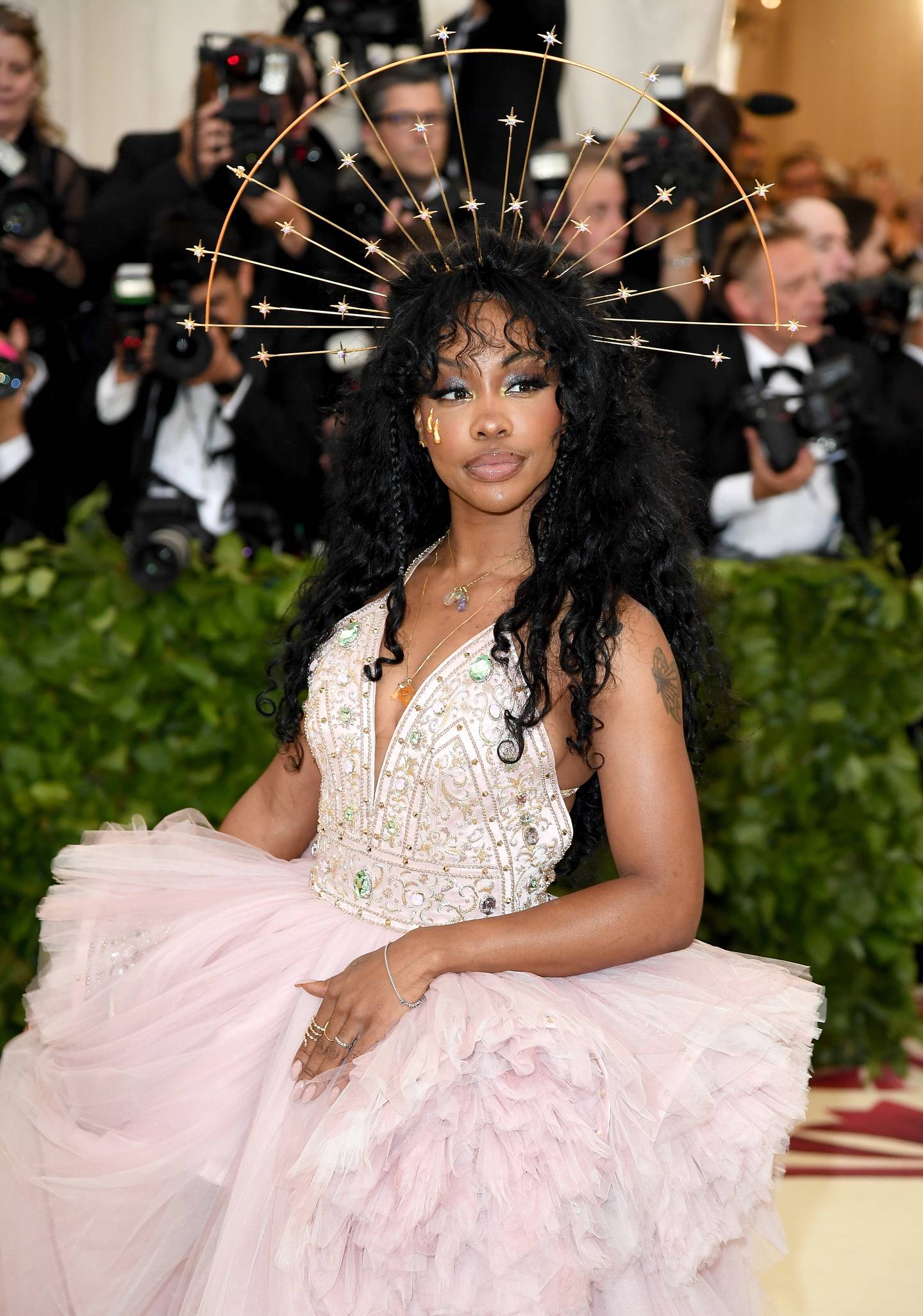 SZA Is Benched From TDE’s Championship Tour After Injuring Her Vocal