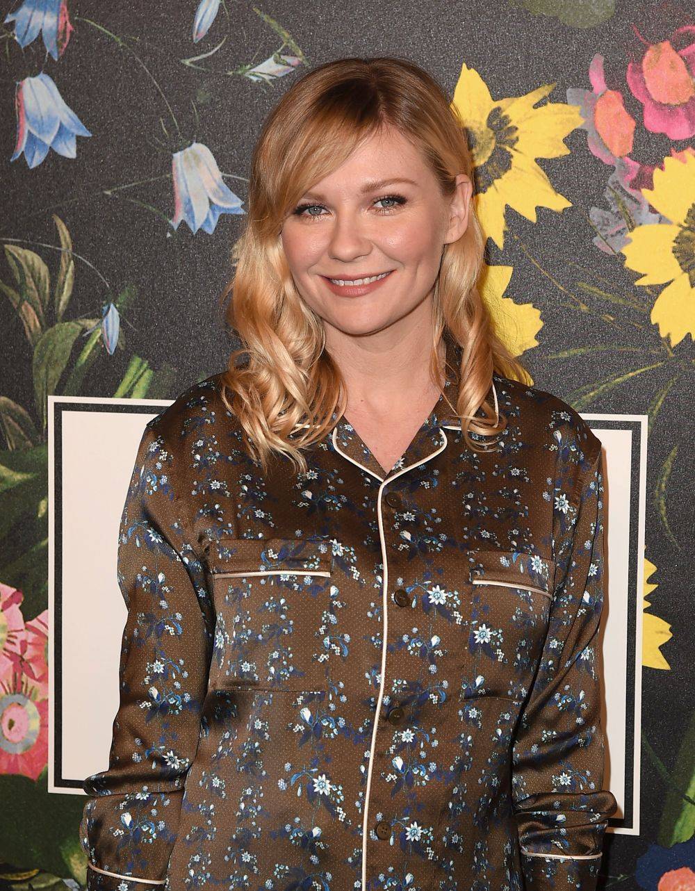 Kirsten Dunst piercing fossette