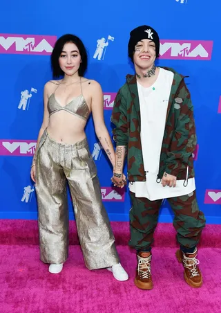 mgid:file:gsp:scenic:/international/mtv.it/Fotogallery/GettyImages-1020262294lilxan-noahcyrus.jpg