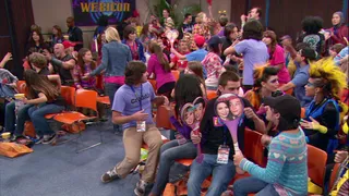 iCARLY_CREDDIE_TIMELINE_04_WEBPLEX_GALLERY_STILL_1920x1080.jpg