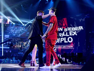 mgid:file:gsp:scenic:/international/mtvema/2015/images/galleries/BieberGarrix-494260028-4x3.jpg
