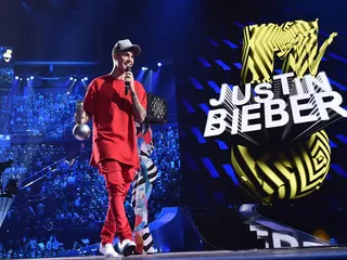mgid:file:gsp:scenic:/international/mtvema/2015/images/galleries/JustinBieber-494261178-4x3.jpg