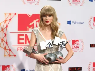 2012 MTV EMA Winners - Taylor Swift