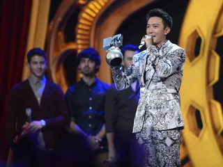 2012 MTV EMA Winners - Han Geng