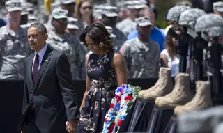 /content/dam/betcom/images/2014/04/National-04-01-04-15/040914-national-barack-obama-fort-hood-michelle-obama.jpg