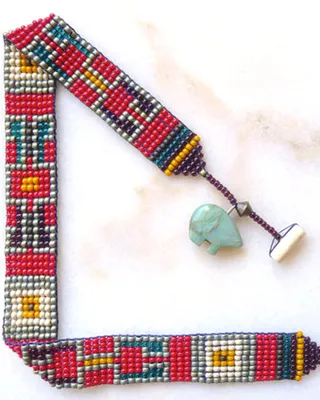 WhereTheMoonGoes Geometric Beaded Choker Beadwoven Necklace - You don’t have to compromise your love for color with this sweet and simple woven bead choker.  (Photo: Where The Moon Goes/ETSY)