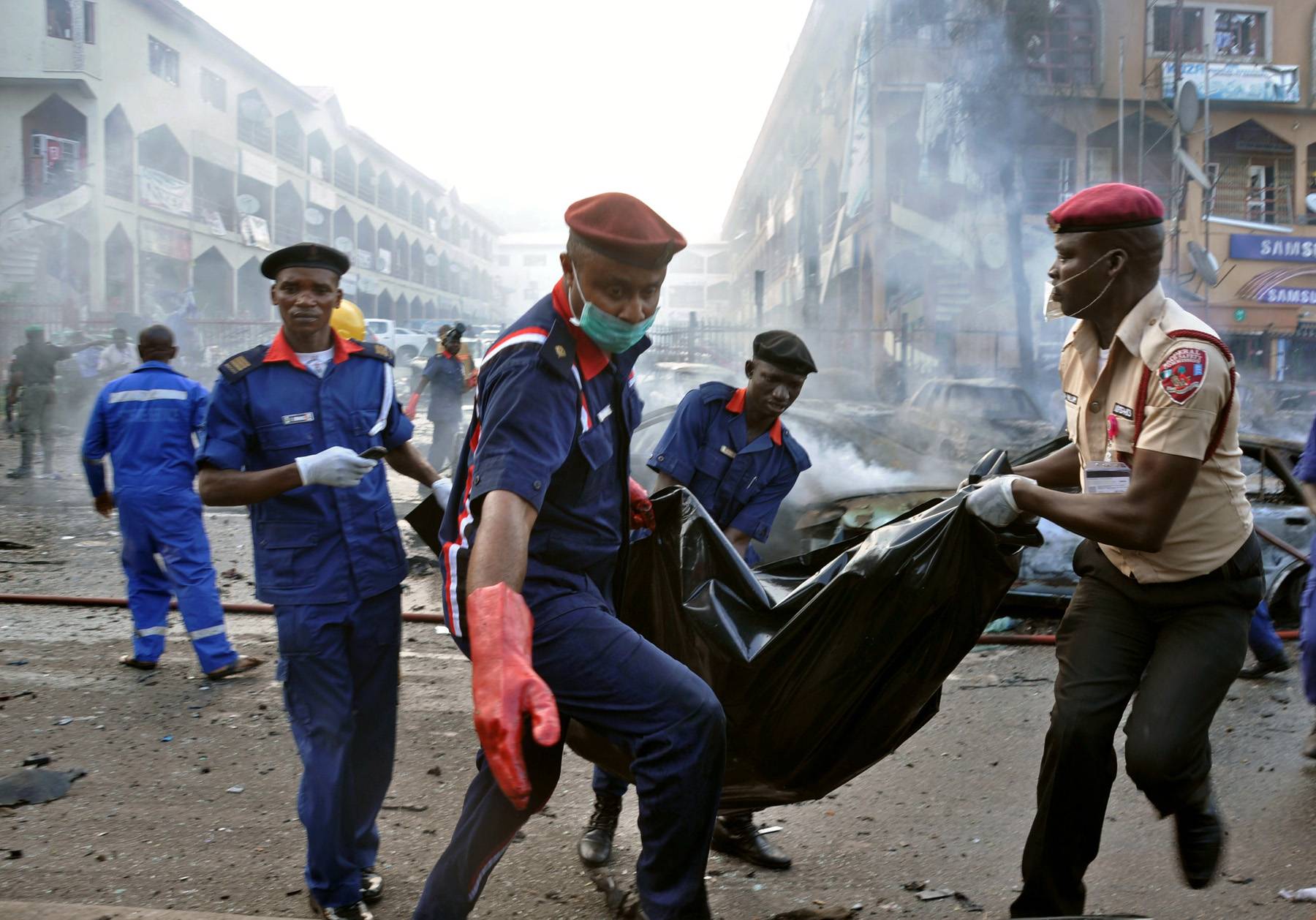 Ebola Treatments Stagnate in West Africa