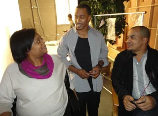 RonReaco Preps for Shooting - Actor RonReaco Lee chats with Let’s Stay Together creator Jacque Edmonds Cofer and BET Senior Director of Development Austyn Biggers.(Photo: BET)