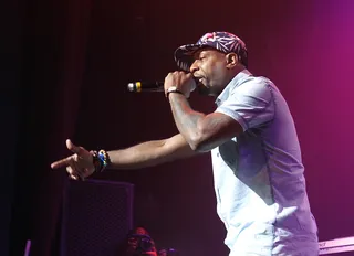 Soul Rap - Rapper Talib Kweli spit a few bars on the 2014 BET Experience stage.(Photo: Maury Phillips/BET/Getty Images for BET)