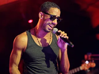 Ryan Leslie (@ryanleslie) - TWEET: "As promised. Creating the "5 Minute Freshen Up" and inviting one of you into the studio with me: on.fb.me./wVUDha" Ryan Leslie invites his fans into the studio. (Photo: Adrian Sidney/PictureGroup)