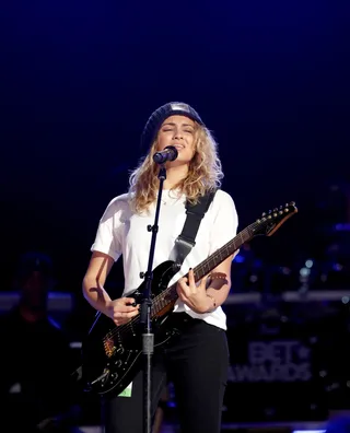 Fill Up the Room  - Tori Kelly's&nbsp;crystal clear vocals and effortless stage presence are perfect for a tribute showcase for a legend.(Photo: Mark Davis/BET/Getty Images for BET)
