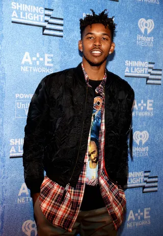 592086973KI00077_A_E_Networ