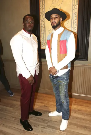 Art Enthusiasts - The very cool&nbsp;Sean &quot;Diddy&quot; Combs and Swizz Beatz strike a pose at Art Basel in the Miami Beach Convention Center.(Photo: Aaron Davidson/Getty Images)
