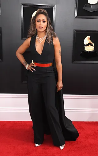 Eve - Eve is stunning and kept it simple in a black taffeta gown.&nbsp; (Photo: Steve Granitz/WireImage)