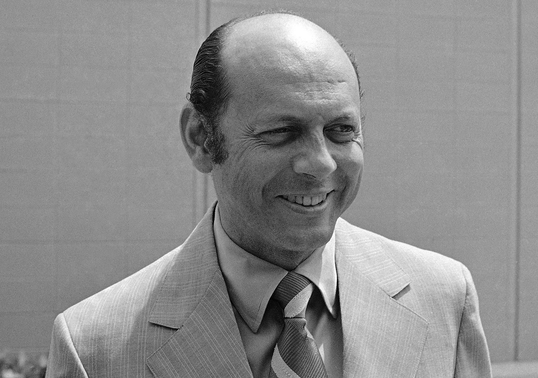 Angela Davis Lawyer Leo Branton Jr. Dies at 91