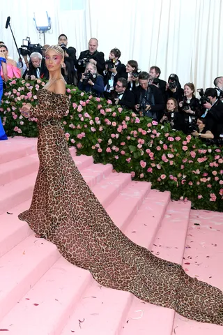 Adwoa Aboah in&nbsp;Diane von Furstenberg - (Photo: Karwai Tang/WireImage )&nbsp;