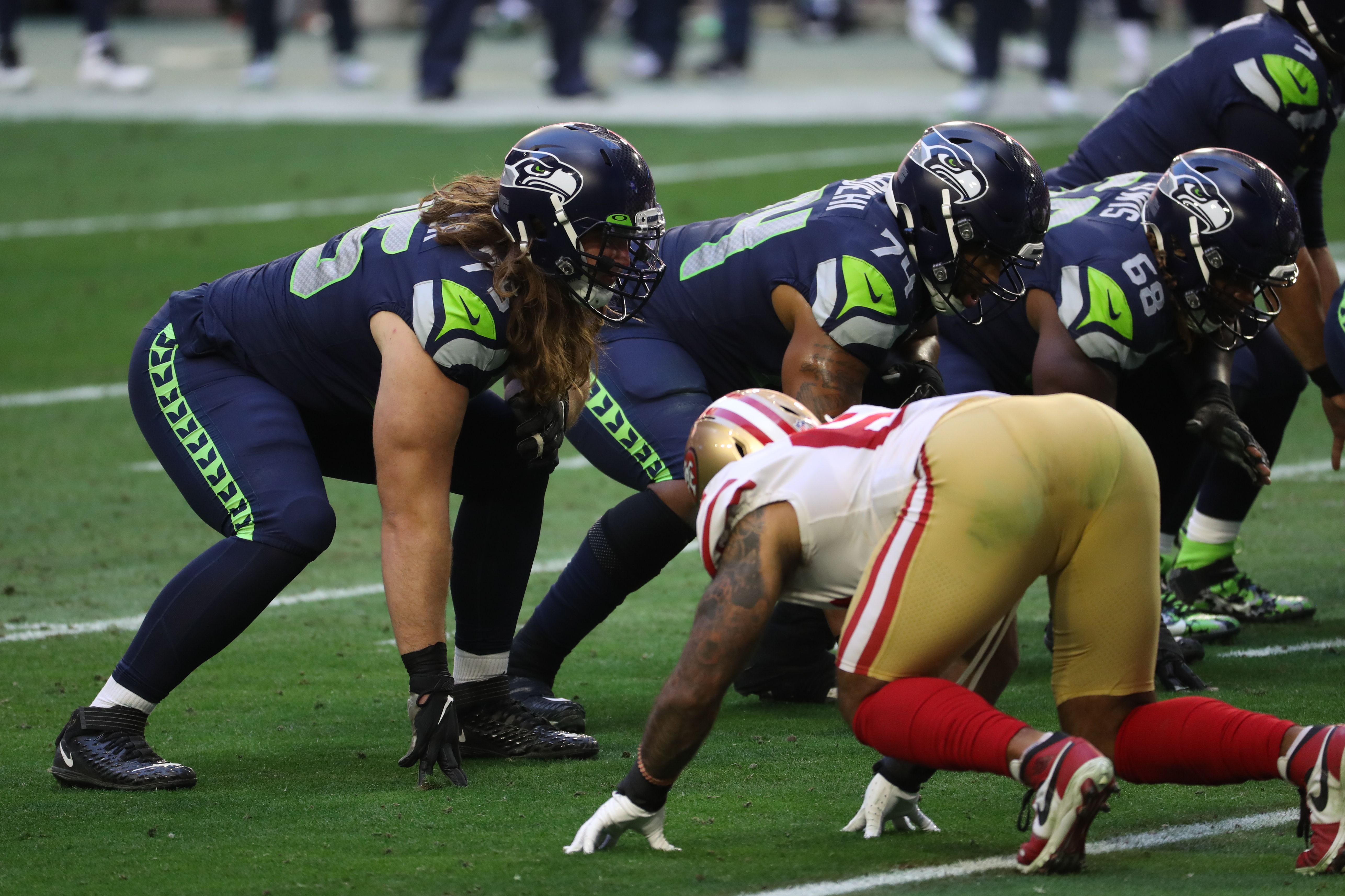 GLENDALE, AZ - JANUARY 03: Seattle Seahawks Offensive Tackle Chad Wheeler (75) lines up during a game against the San Francisco 49ers at State Farm Stadium on January 3, 2021 in Glendale, Arizona.  (Photo by Kiyoshi Mio/Icon Sportswire via Getty Images)