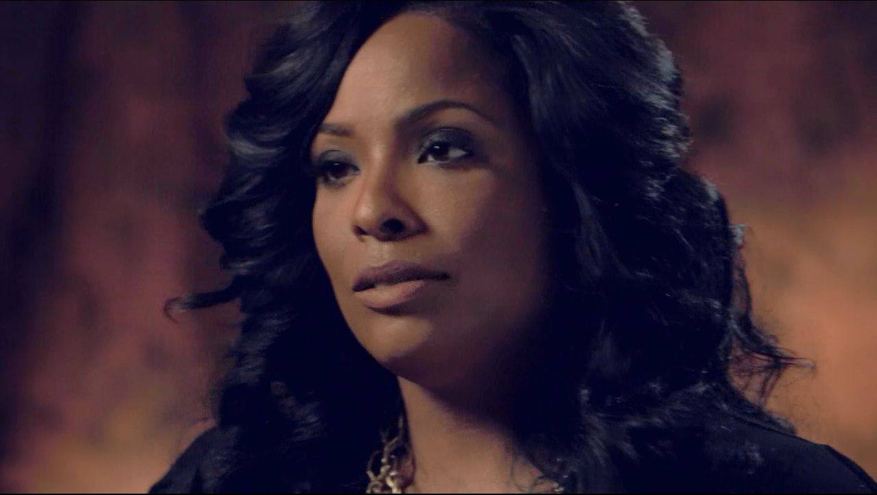 Leading Women Defined: DJ Spinderella on Self-Esteem and Success